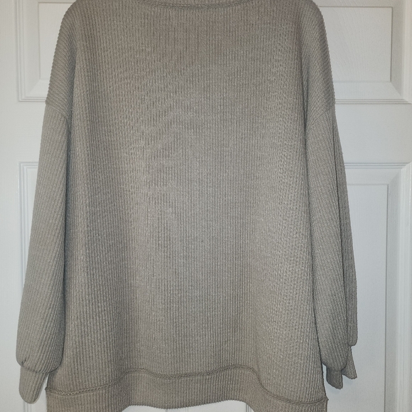 Simply Southern ribbed Vneck sz. S - Picture 5 of 5